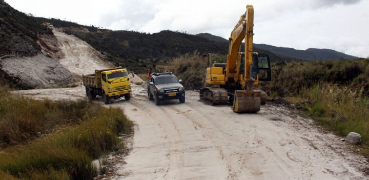 Kemendagri Sentil Gubernur dan Ketua DPRD Papua