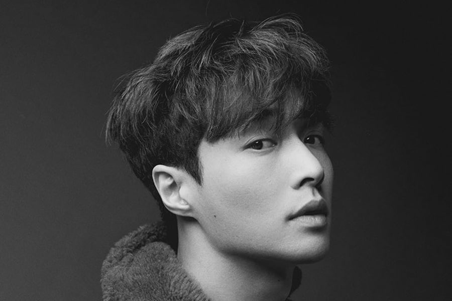 Lay Exo (Foto: via soompi)