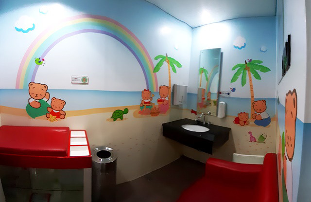 Ruang Laktasi Nyaman di Perbelanjaan