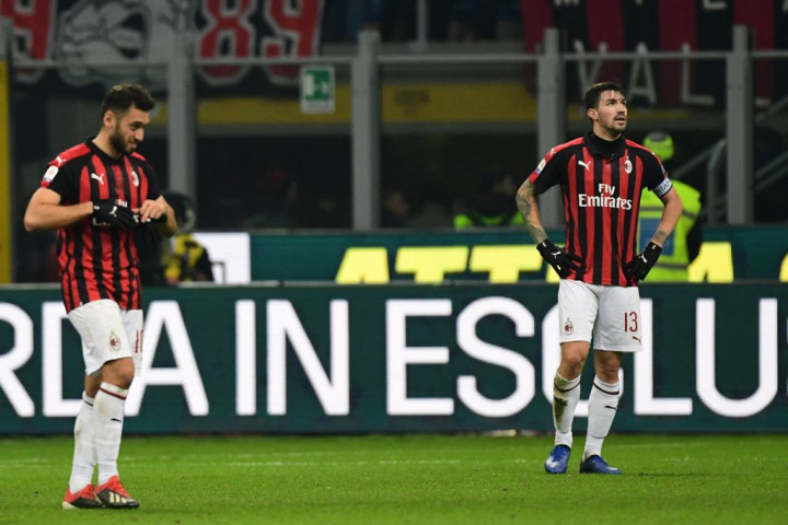 Tren Buruk Berlanjut, Milan Gagal Taklukkan Tim Papan Bawah