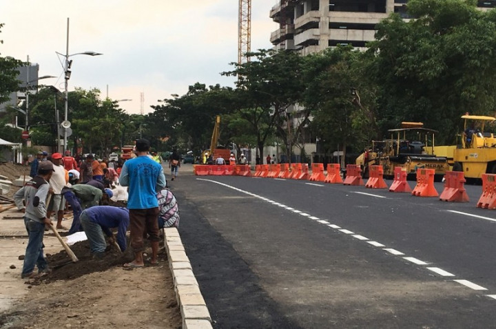 Risma: Izin Proyek Basement RS Siloam Sesuai Prosedur