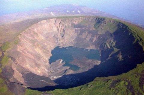 Galapagos Larang Kembang Api Untuk Lindungi Hewan Liar