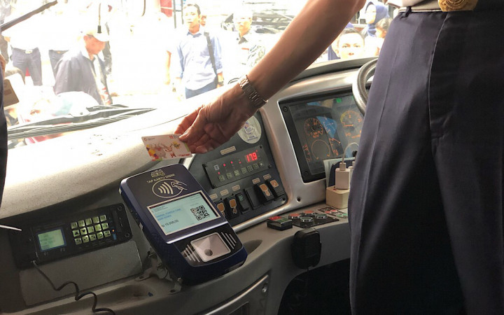 Bus PPD Mulai Terapkan Tiket Elektronik