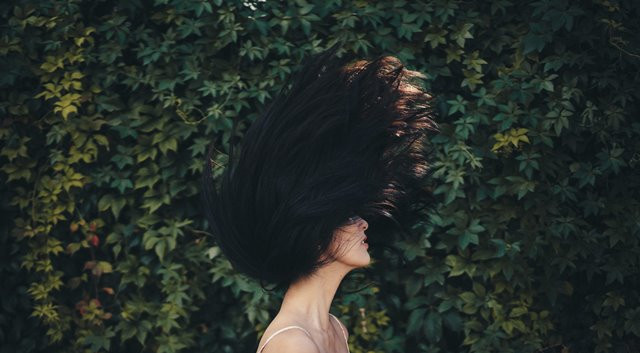 Hal-hal Tak Terduga Ini Bisa Menyebabkan Kerontokan Rambut