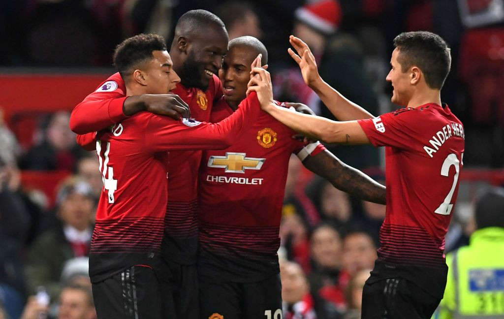 Para pemain Manchester United merayakan gol Romelu Lukaku (kanan kedua) saat menghadapi Bournemouth (Foto: AFP/Paul Ellis)