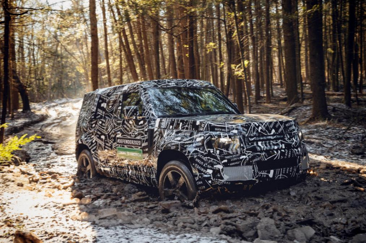 Land Rover Defender Terbaru Hadir 2020