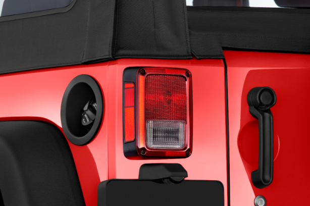 Ribuan Jeep Wrangler <i>Recall</i> Gara-Gara Lampu Rem