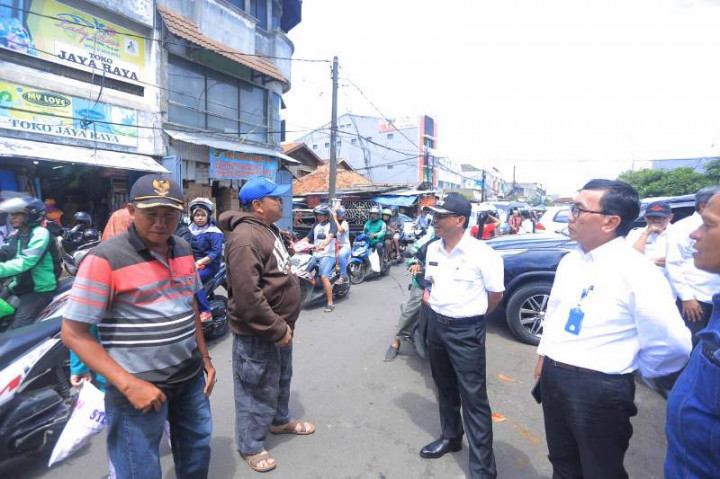 Pemkot Tangerang Atur PKL Agar Tidak Serobot Fasilitas Umum