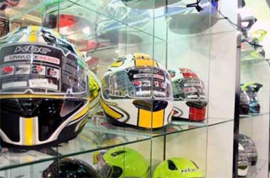 Trik Memilih Helm yang Berkualitas