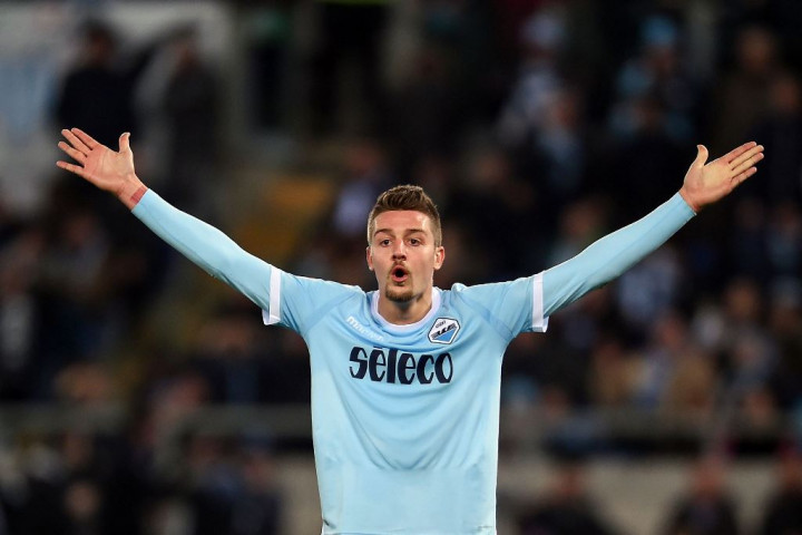 Milinkovic-Savic Bertahan di Lazio