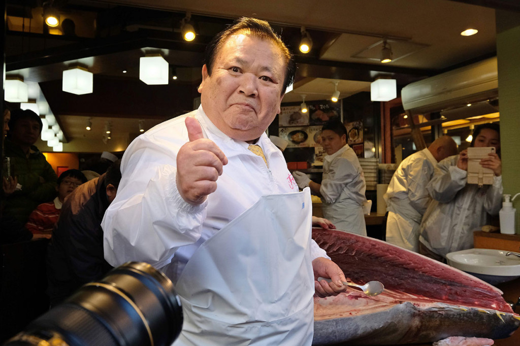 Tuna Seberat 278 Kg Ini Terjual Rp 44 Miliar