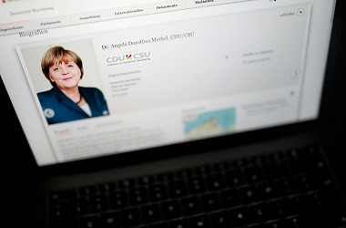 Data Ratusan Politikus Jerman Dicuri, Termasuk Merkel