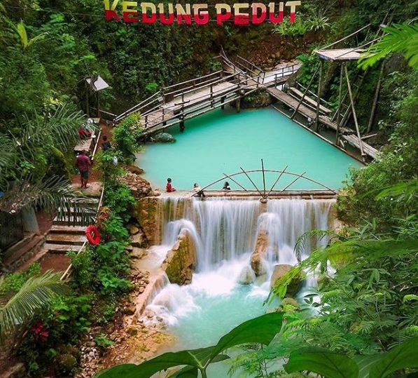 Tenangkan Diri Sejenak di Air Terjun Kedung Pedut