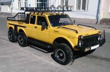 Lada Niva 2002 Adopsi Sistem Penggerak 6x6