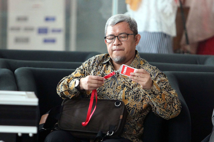 Aher Penuhi Panggilan KPK