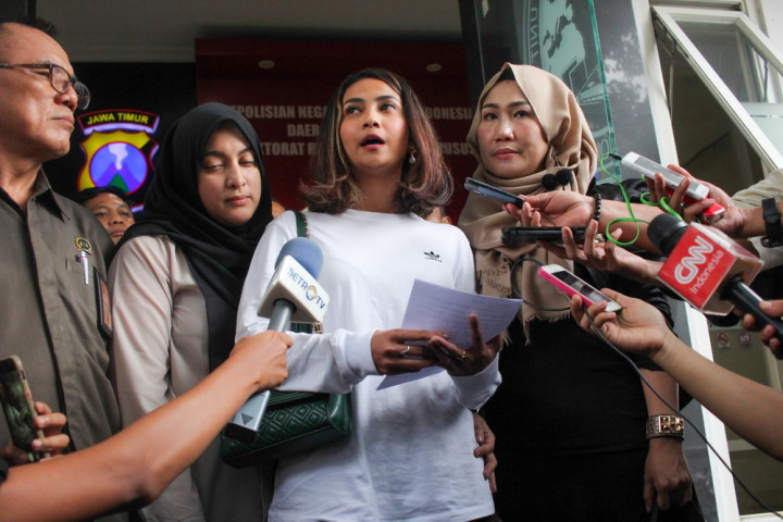 Mantan Pengacara Bantah Gelar Konferensi Pers Tanpa Persetujuan Vanessa Angel