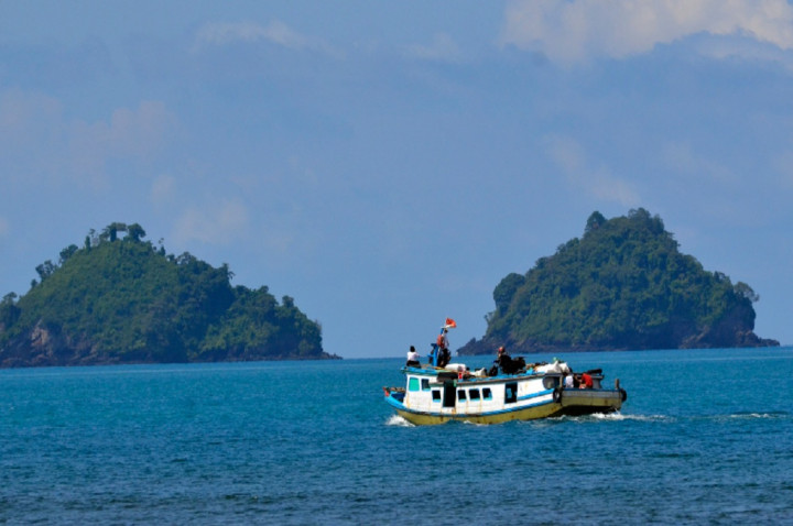 Warga Terdampak Erupsi Gunung Anak Krakatau Dipulangkan