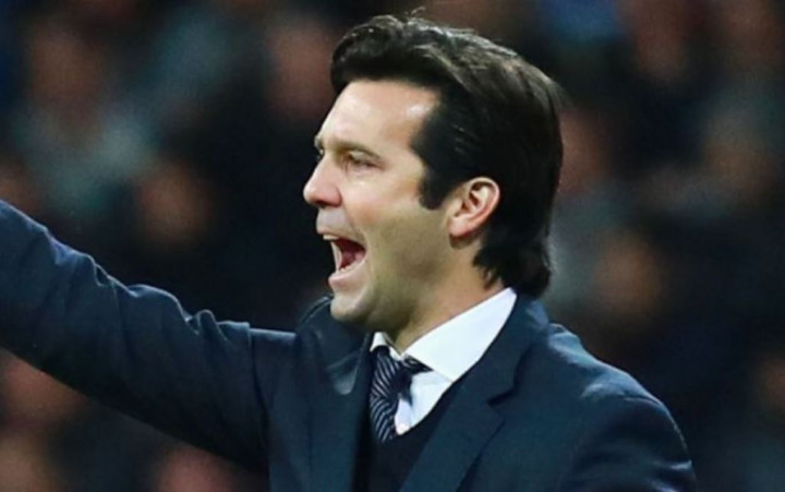 Madrid Ditinggal Banyak Fan di Bernabeu, Solari Kalem