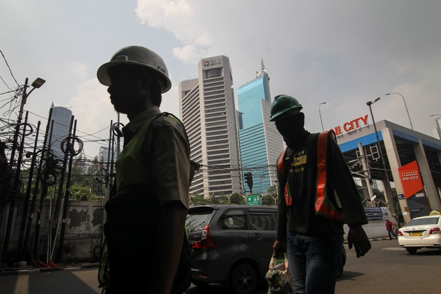 Sebagian Jalan Sudirman Ditutup