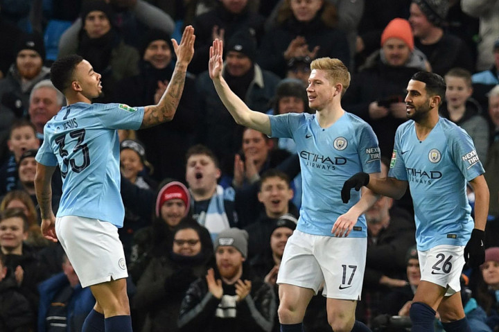 Manchester City Gilas Burton Albion 9-0