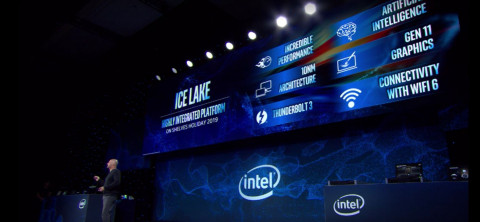 Perkenalan prosesor Intel Ice Lake fabrikasi 10nm di CES 2019.
