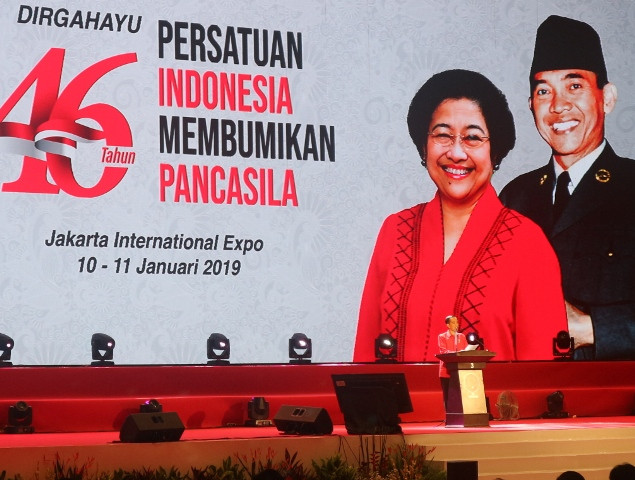 Jokowi Mengguyur Megawati dengan Pujian