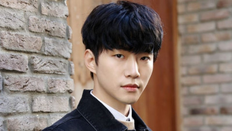 Junho (Foto: via soompi)