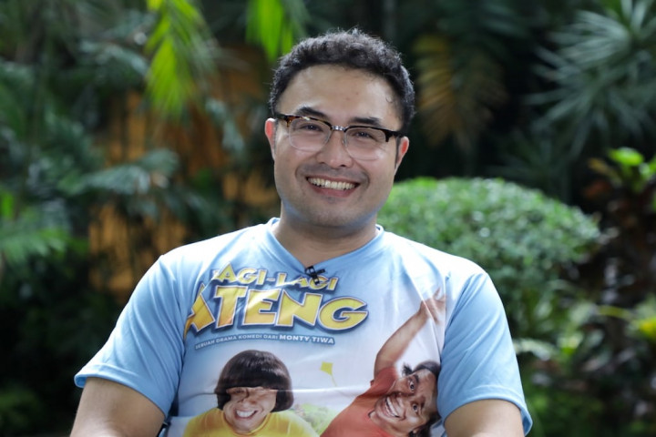 Surya Saputra, Mantan Anggota Boyband yang Kini Ketagihan Berakting