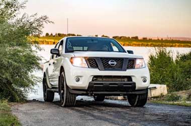 Frontier Terbaru,  Senjata Nissan Bertarung di Truk Ringan Amerika