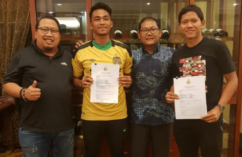 Resmi: Bhayangkara FC Dapatkan Adam Alis & Bagas Adi