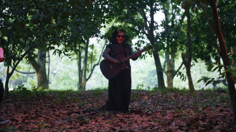 Bin Idris Rilis Video Musik Rukun Warga