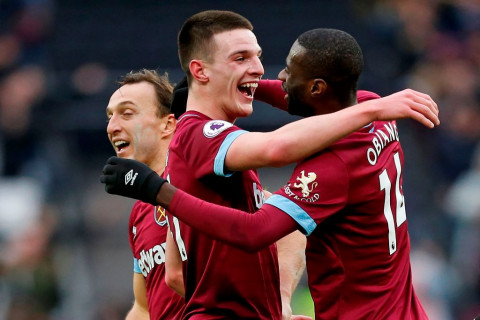 West Ham Taklukkan Arsenal