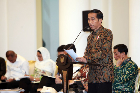 Jokowi Pamer Pemberian Dana Desa dan Pembangunan Infrastruktur