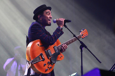 Dua Hal yang Dituntut Glenn Fredly dari Jokowi