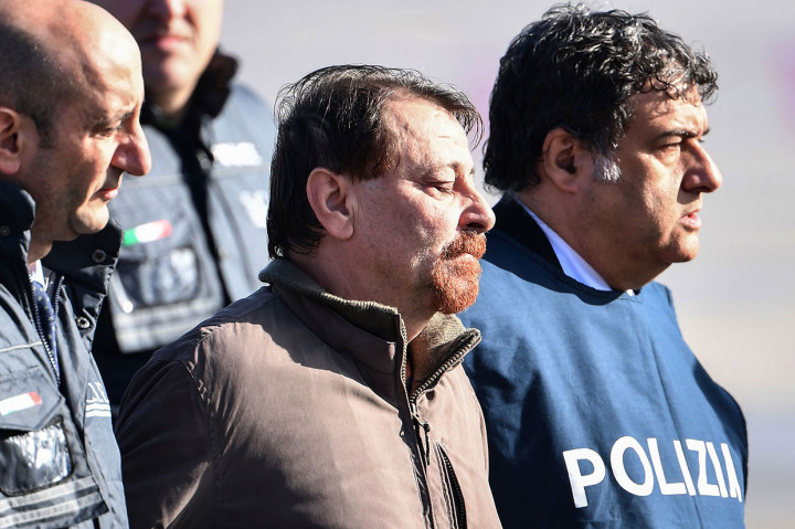 Mantan Militan Komunis Battisti Tiba di Italia