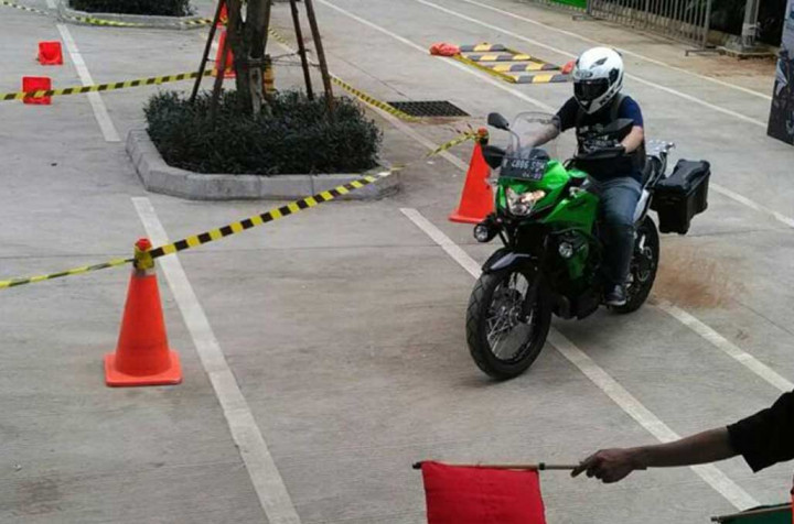 Pentingnya Pelumas Khusus untuk Karakter Berkendara Agresif