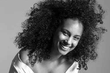 Alicia Keys jadi Pembawa Acara Grammy Awards 2019