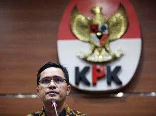 Penahanan 8 Tersangka Suap SPAM Diperpanjang