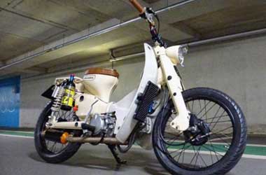 Honda Street Cub 90, Garapan Pip's Garage