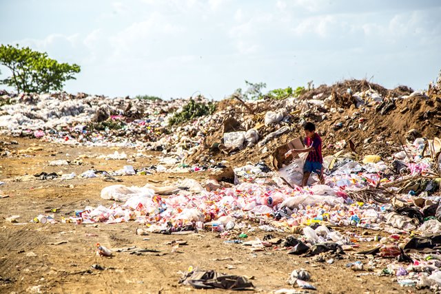 Kemenkes Ajak Diet Kantong Plastik