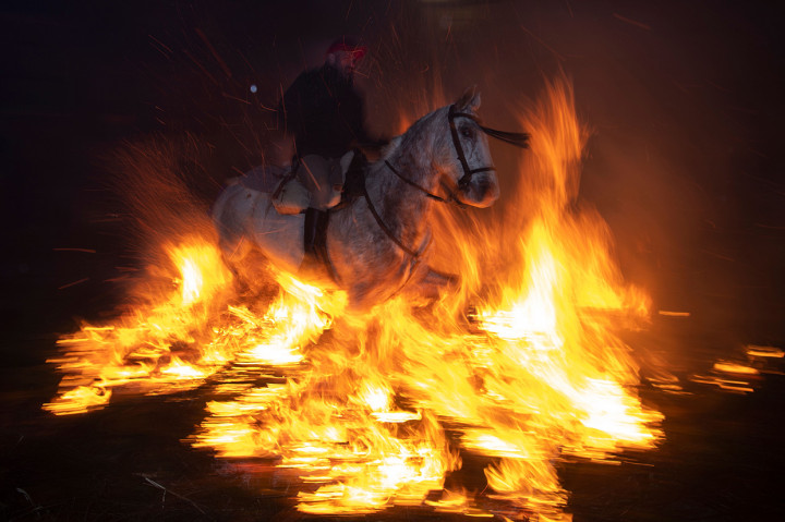 Luminaria, Tradisi Unik Khas Rakyat Spanyol