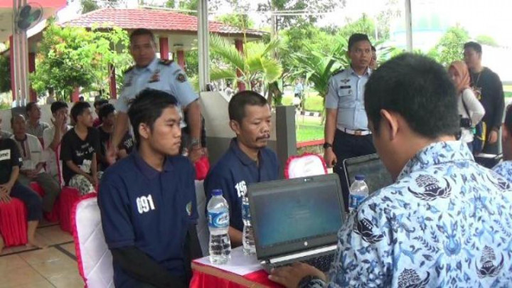 Ribuan Warga Binaan Rutan Tangerang Rekam E-KTP