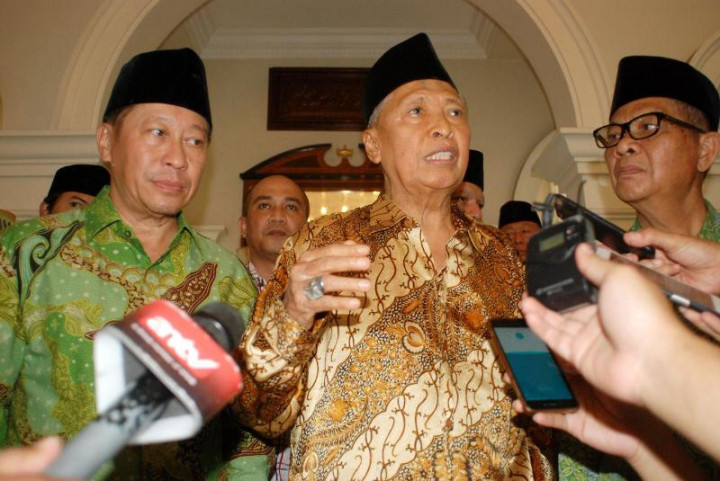 Humphrey Djemat Minta Nasihat ke Hamzah Haz