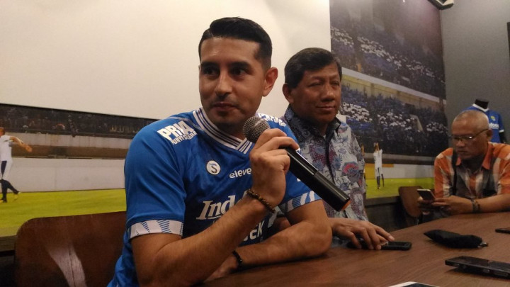 Persib Langsung Menurunkan Esteban Vizcarra di Piala Indonesia