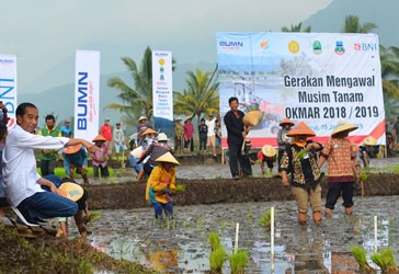 Kemendes PDTT Bantah Tudingan Kunker Presiden ke Desa Dibiayai BNI