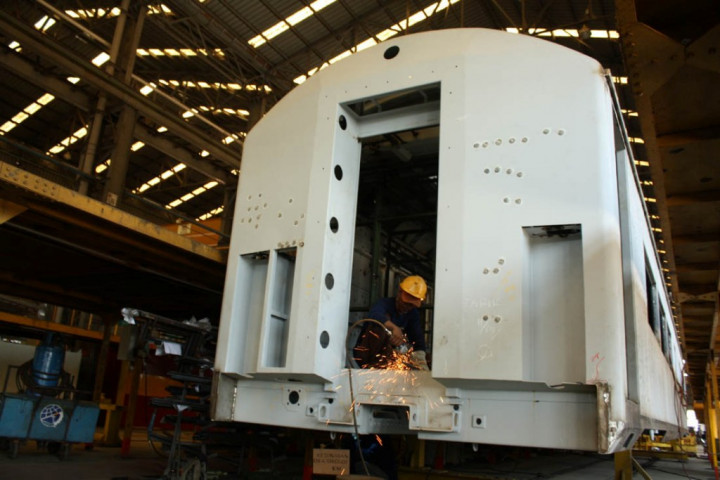 Ekspor INKA, Unjuk Gigi Daya Saing Industri Manufaktur