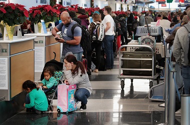 Badai Salju Ganggu Ribuan Penerbangan di AS