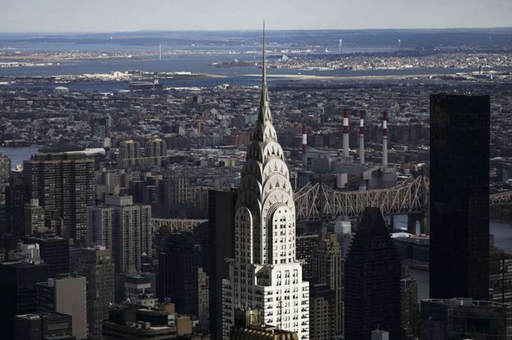 The Chrysler Building, 11 Bulan Tertinggi Dunia