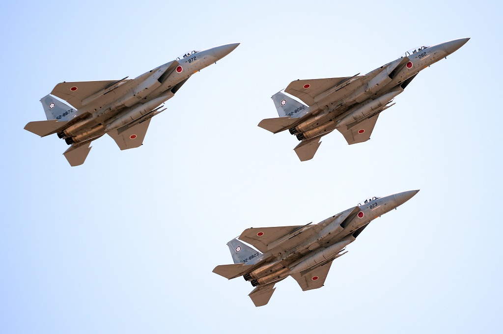 Pesawat jet tempur F-15 milik Jepang di Asaka, 27 Oktober 2013. (Foto: AFP / TORU YAMANAKA)
