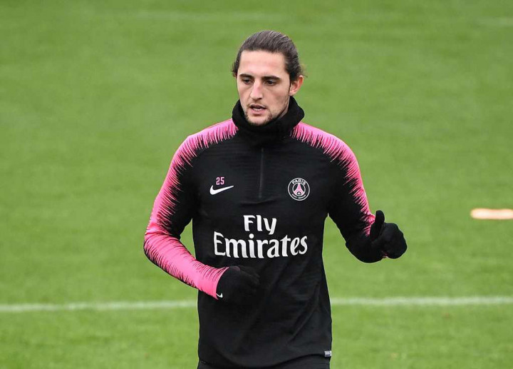 PSG Berburu Pengganti Rabiot